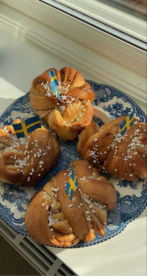 Swedish Aesthetic, Sweden Aesthetic, Sweden Summer, Scandi Summer, Swedish Summer, Scandinavian Summer, Scandinavian Lifestyle, Scandinavian Aesthetic, Swedish Recipes