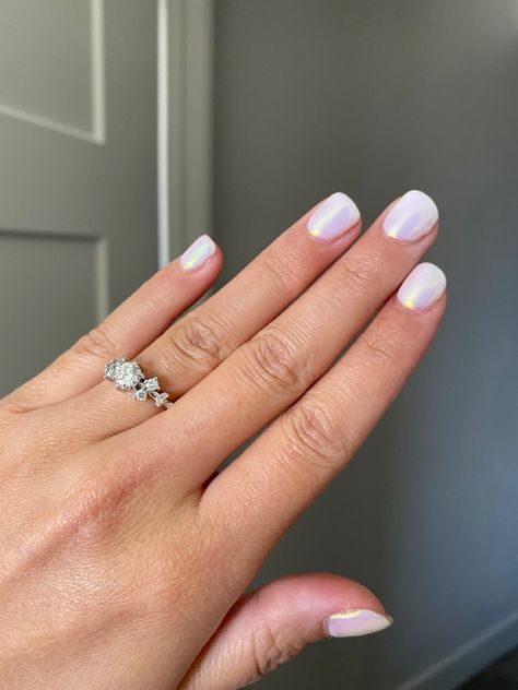 Natural Hailey Bieber Nails, Hailey Bieber Nails On Natural Nails, Hailey Bieber Gel Nails, Chrome White Short Nails, Nails For Recruitment, White Chrome Natural Nails, Short Hailey Bieber Nails Square, Haley Bieber Nails Square, Hailey Beiber Nails Trend Square