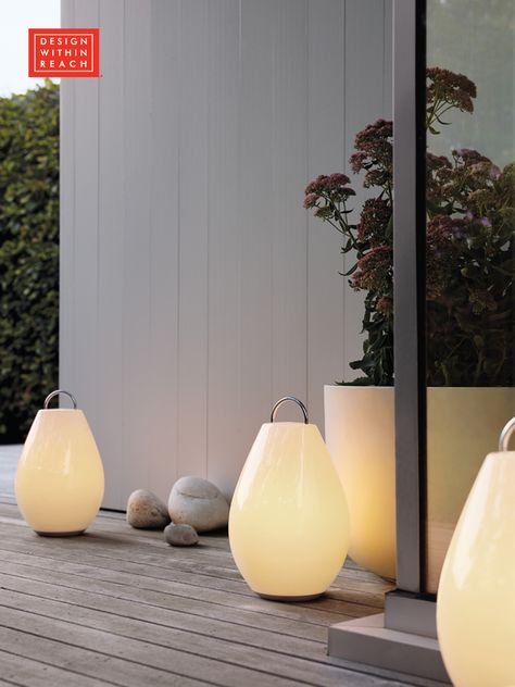 LED Luau Lamp | In collaboration with @DWRpins Led Lamp Design, Interior Led Lights, Summer Life, The Picnic, Dimmable Led Lights, Outdoor Light, Outdoor Lanterns, Garden Lamps, Design Within Reach