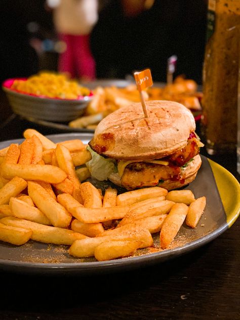 Nandos Butterfly Chicken, Butterfly Chicken, Chicken Burger, Chicken Burgers, Chicken