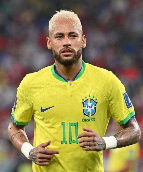 Neimar Jn, Brazil Neymar, Neymar Videos, Brazil Team, Neymar Brazil, Danny Ocean, Soccer Photography, Black And White Photo Wall, Soccer Guys