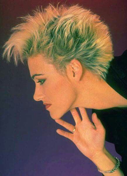 Middle Age Hair, Roxette Band, Spiky Haircut, Marie Fredriksson, Rocker Hair, Short Hair Cut, Short Spiked Hair, Short Spiky Hairstyles, Cute Short Haircuts