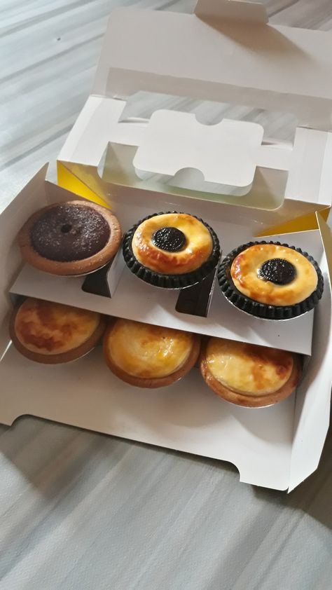 Hokkaido Cheese Tart, Hokkaido Baked Cheese Tart, Bake Cheese Tart, Korean Dessert, Korean Cafe, Cheesecake Tarts, Cheese Tart, Dessert Tea, Cheese Tarts