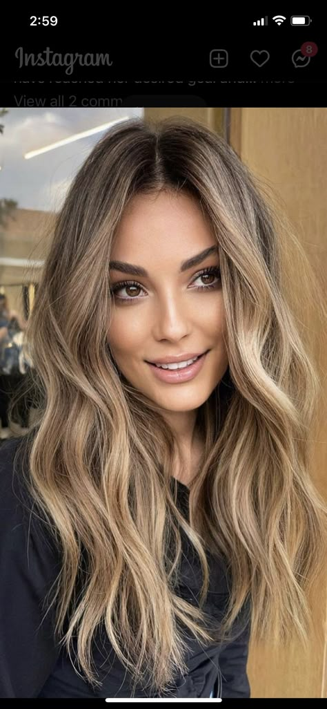 Rambut Brunette, Brunette Hair With Highlights, Brown Hair Balayage, Blonde Hair Inspiration, Balayage Brunette, Brown Blonde Hair, Hair Color Balayage, Hair Inspo Color, Light Hair