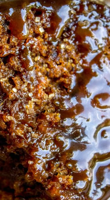 Sticky Ginger Pudding, Ginger Toffee Pudding Cake, Ginger Sticky Toffee Pudding, Nigella Sticky Toffee Pudding, Ginger Pudding Recipe, Christmas British, Christmas Pudding Cake, Toffee Pudding Cake, Ginger Pudding