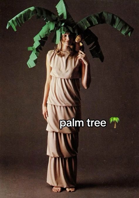 Palm Tree Costume, Luau Dance, Palm Tree Dress, Tree Costume, Diy Holiday Party, Jane Asher, Lonely Hearts Club, Fancy Costumes, Creative Costumes