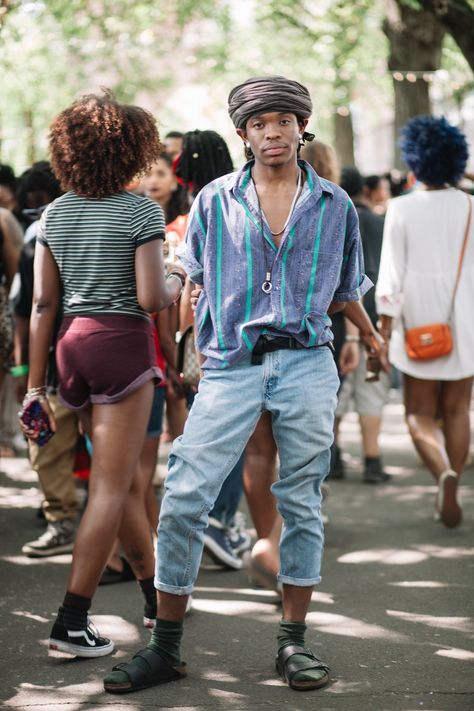 Afropunk Fashion, Afropunk 2017, Punk Fashion Men, Afro Punk Outfits, Boho Men Style, Afro Punk Fashion, Mtb Clothing, Chocolate Cosmos, 2017 Style