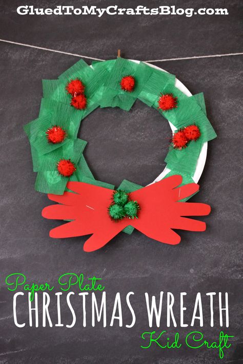 Paper Plate Christmas Wreath {Kid Craft} - the perfect kid friendly craft for the holiday seasoN! Paper Plate Christmas Wreath, Craft For Preschoolers, Christmas Wreath Craft, December Crafts, Christmas Crafts For Toddlers, Preschool Christmas Crafts, Kid Friendly Crafts, Christmas Arts And Crafts, Holiday Crafts For Kids