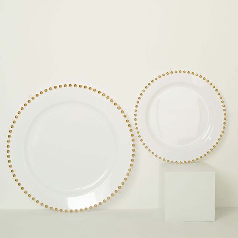 Salad Party, Salads Appetizers, Plastic Plates Wedding, Gold Plastic Plates, White Plastic Plates, Disposable Plastic Plates, Plastic Party Plates, Salad Appetizer, Appetizer Plate