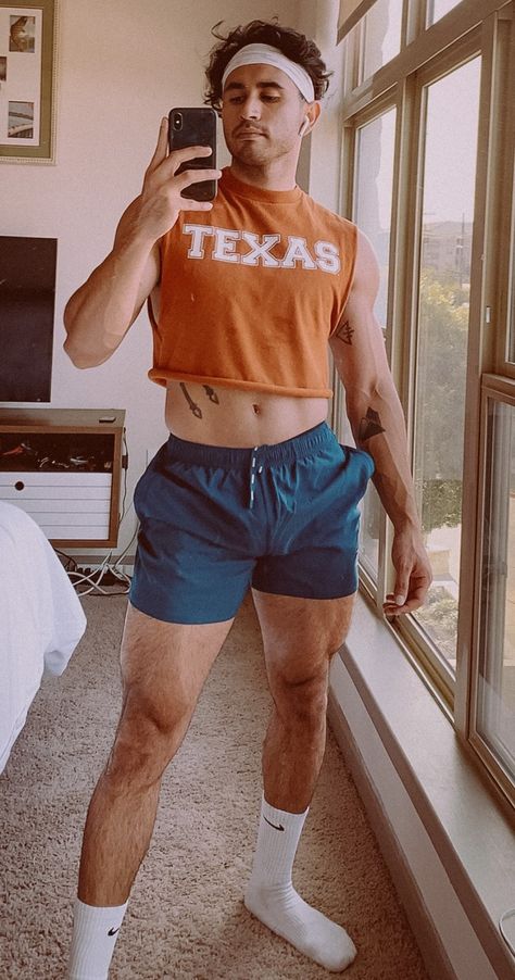 Muscular Man In Crop Top, 80s Crop Top Men, Men In Crop Tops 80s, Man In Crop Top, Gay Male Fashion, Men Crop Top Outfit, Male Crop Top Outfits, Crop Top Hombre, Mens Crop Top Fashion