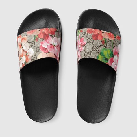 Gucci Women - GG Blooms Supreme slide sandal - 408508KU2008919 Gucci Slides Women, Gucci Footwear, Sandals Gucci, Gucci Slides, Gucci Sandals, Canvas Sandals, Gucci Floral, Slides For Women, Women Slides