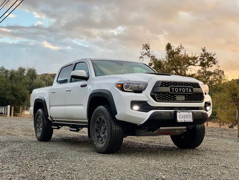 Another pic. Tacoma 2019 Trd Pro in white. Off-roading in Cleveland National Forest Toyota Tacoma White, White Tacoma, Trd Pro Tacoma, White Toyota, Tacoma Trd Pro, Offroad Accessories, Toyota Tacoma Trd Pro, Taco Taco, Tacoma Truck