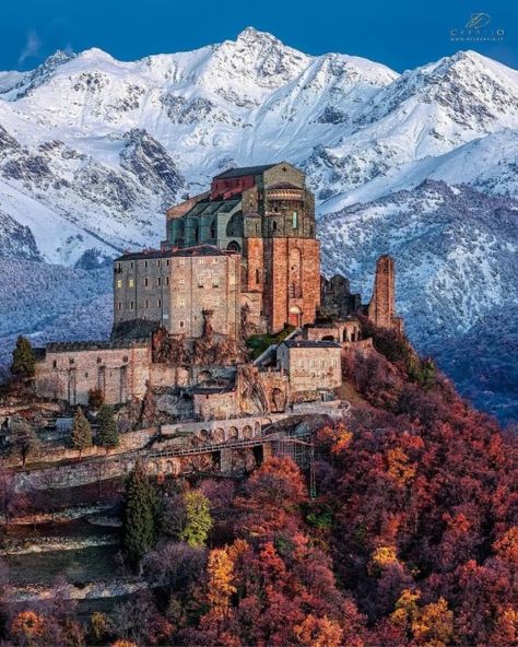 travel posts - Lifespire Piedmont Italy, Types Of Architecture, European Castles, What A Beautiful World, Amazing Places On Earth, San Michele, Regions Of Italy, Castle Rock, Places Of Interest