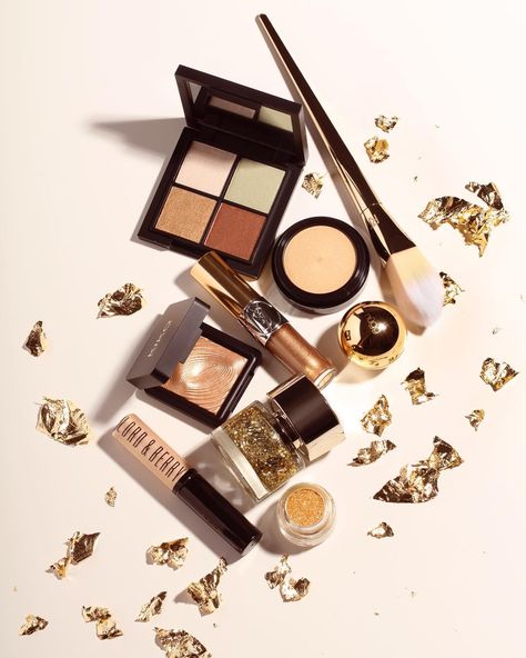 STILL • LIFE • STYLING on Instagram: “• going for gold • #stilllifestylist #stilllife #productphotography #photography #creative #makeup” Makeup Still Life Photography, Makeup Photography Products, Makeup Still Life, Still Life Makeup, Lyric Analysis, Christmas Cosmetics, Higher Art, Still Life Pictures, Christmas Flatlay