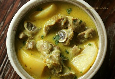 Mutton Stew ~ Mangalorean Catholic Style Coconut Milk Based Curry - Ruchik Randhap Mutton Stew Recipes Indian, Mutton Stew Recipes, Mutton Stew, Lamb Curry Recipes, Chicken Soup Recipes Homemade, Good Note, Stew Meat Recipes, Goan Recipes, Healthy Indian Recipes