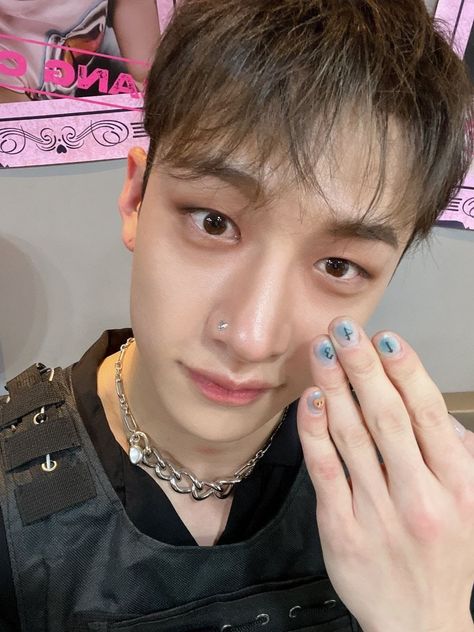 Skz Nails, Kids Bubbles, Stray Kids Chan, Chris Chan, Nails For Kids, Bang Chan, Kids Pictures, Nose Piercing, Pop Group