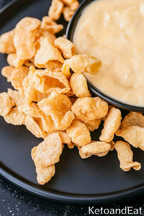 Carnivore Cheddar Cheese Dip Recipe Carnivore Queso Dip, Carnivore Dipping Sauce, Carnivore Dip Recipes, Carnivore Queso, Carnivore Party Food, Carnivore Dip, Carnivore Benefits, Carnivore Appetizers, Hamburger Cheese Dips