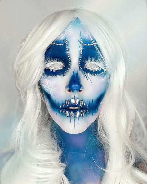 Ghost Of Christmas Future Makeup, Winter Fantasy Makeup, Ice Makeup Looks, Jack Frost Makeup, Winter Makeup Looks Ice Queen, Winter Wonderland Makeup, Snow Queen Makeup, Ice Woman, Ice Makeup