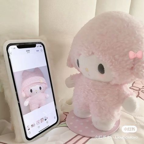 Whatsapp Wallpaper Cute, Soft Pink Theme, The Cardigans, Baby Pink Aesthetic, Pink Girly Things, Pink Vibes, Pink Themes, Cute Stuffed Animals, Sanrio Characters