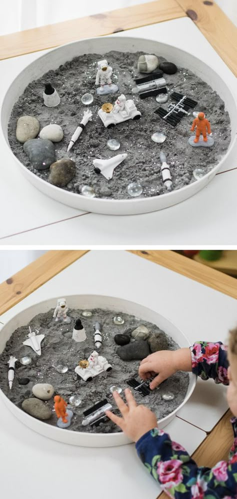 Tuff Tray Ideas Toddlers, Space Theme Preschool, Space Activities For Kids, Space Preschool, Dinosaur Land, Space Week, Tuff Tray Ideas, Eyfs Activities, Nursery Activities