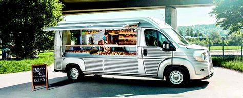 Italian coachbuilder recreates classic French trucks - Hagerty Media Citroen Type H, Starting A Food Truck, Bbq Food Truck, Custom Food Trucks, Food Truck Menu, Person Running, Best Food Trucks, Food Truck Business, Hot Dog Stand