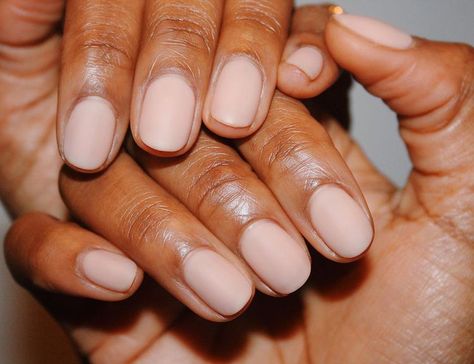 47 Matte Nail Designs That are Anything But Dull Matte Gel Nails, Matte Nail Colors, Natural Looking Nails, Pride Nails Designs, Short Nails Gel, Nail Extensions Designs, Cute Nails Short, Natural Gel Nails, Nails Designs Short