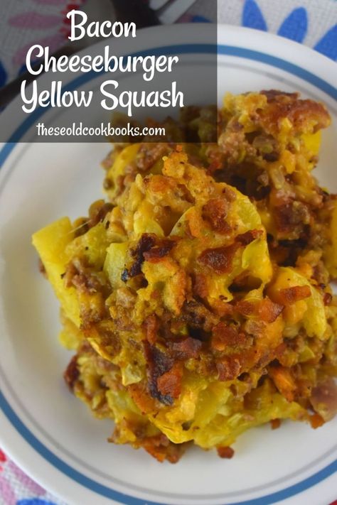 Bacon Cheeseburger Squash Casserole Recipe - These Old Cookbooks Squash And Hamburger Casserole, Squash Hamburger Casserole, Squash And Beef Recipes, Hamburger And Squash Recipes, Crookneck Squash Recipes, Cheeseburger Quiche, Easy Squash Recipes, Summer Squash Casserole, Picnic Potluck