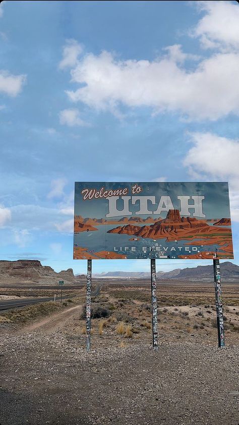 Utah Sign, Christmas Break, American Southwest, I Want To Travel, Open Road, Reminder Quotes, Wind Turbine, Highway Signs, Dream Life