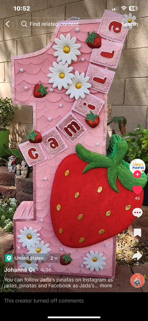 Nina Fresa Birthday Party, Berry First Birthday Pinata, Strawberry Shortcake Pinata, Berry First Birthday Ideas, Strawberry Shortcake Birthday Party Decorations, Strawberry Shortcake Theme Birthday, Strawberry Piñata, Strawberry Shortcake 1st Birthday Party, Strawberry Shortcake First Birthday