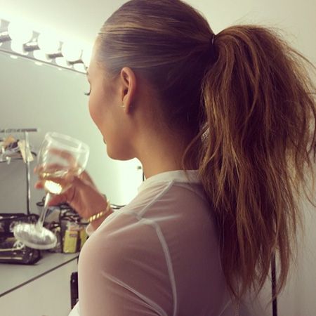 Ponytail Tips, Chrissy Tiegan, Messy Pony, Teased Ponytail, Big Ponytail, Back Ponytail, Voluminous Ponytail, Slicked Back Ponytail, Jen Atkin