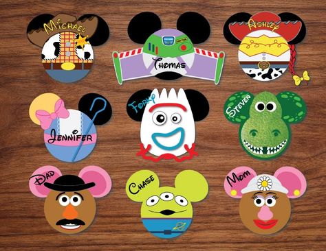 Toy Story Mouse Head for Disney Cruise Door Decorating Magnets - Personalized Toy Story Mickey Head, Disney Magnets, Cruise Magnets, Disney Cruise Door Decorations, Christmas Toy Story, Disney Cruise Magnets, Disney Cruise Door, Ra Bulletins, Disney Countdown