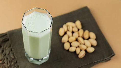 Make Pistachio Milk, the Perfect ‘Creamer’ for Your Summer Iced Coffees Pistachio Coffee, Pistachio Milk, Raw Pistachios, Nut Milk Bag, Cashew Milk, Ice Coffee, Plant Based Milk, Nut Milk, Cold Coffee