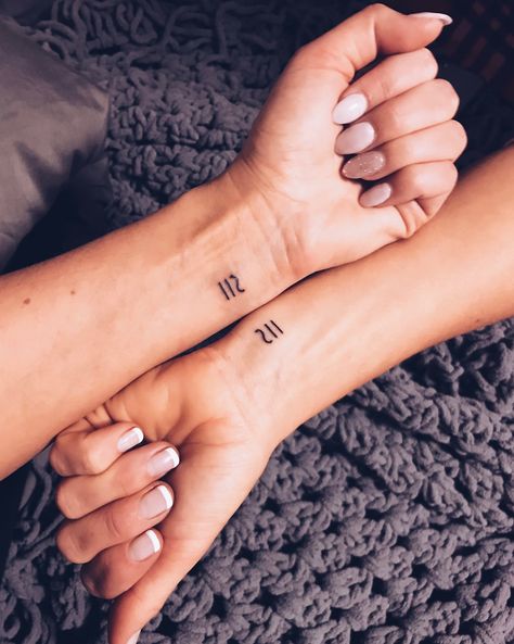 Best Friend Symbols, 3 Best Friend Tattoos, Best Friend Symbol Tattoo, Small Bff Tattoos, Matching Friendship Tattoos, Small Best Friend Tattoos, Matching Bff Tattoos, Tato Dengan Makna, Tattoo Placements