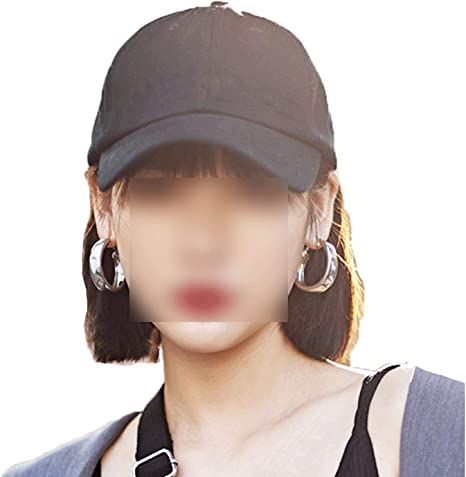 Short Bob With Baseball Cap, Bangs With Baseball Hat, How To Wear A Cap With Short Hair, Short Hair With Cap Hats, Short Hair With Hat Baseball, Short Hair With Hats Women, Baseball Hat With Short Hair, Baseball Cap Short Hair, Hat With Bangs