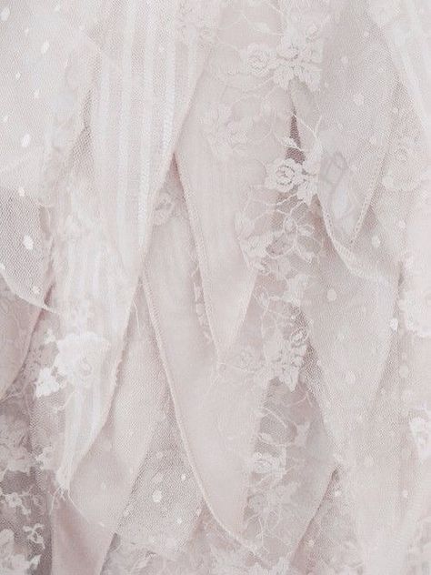 Rideaux Shabby Chic, Wind In My Hair, Linens And Lace, Princess Aesthetic, Pattern Background, White Aesthetic, Lace Pattern, Pink Lace, Fashion Details