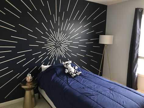 Star Wars bedroom with hyperdrive wall Mandalorian Room Ideas, Star Wars Wall Paint, Star Wars Room Paint, Star Wars Accent Wall, Star Wars Mural Bedroom, Star Wars Theme Bedroom, Star Wars Basement Ideas, Star Wars Playroom, Mandalorian Bedroom Ideas