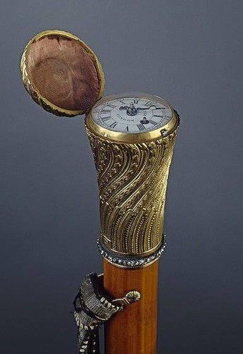 Cane With A Clock, England Circa 1700's | Gryphons Nest | Flickr Beautiful Trinkets, Hantverk Diy, Steampunk Crafts, Gold Clock, Canes And Walking Sticks, Wooden Walking Sticks, Walking Sticks And Canes, Time Keeper, Canes & Walking Sticks