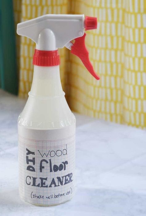 DIY home products Archives ⋆ NellieBellie Wood Floor Cleaner Hardwood, Diy Wood Floor Cleaner, Homemade Wood Floor Cleaner, Floor Cleaner Recipes, Homemade Floor Cleaners, Diy Floor Cleaner, Diy Hardwood Floors, Floor Cleaners, Diy Wood Floors