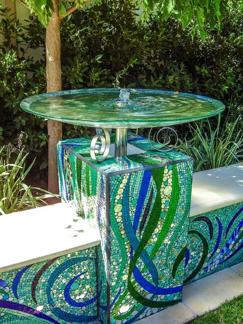 Water Features - Mosaics By Design Mosaic Garden Ideas, Mosaic Water, Mosaics Ideas, Diy Water Feature, Motion Energy, Mosaic Art Diy, Mosaic Flower Pots, Garden Water Feature, Mosaic Garden Art