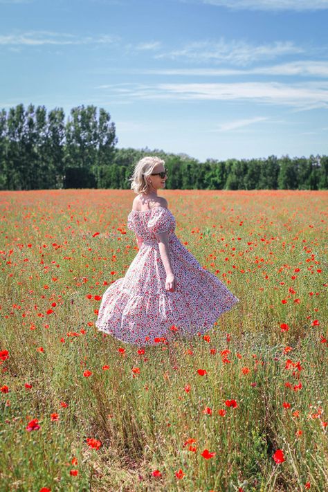 Provence Archives | The Style Scribe North France, Paris Spa, Poppy Fields, Southern France, Beautiful Pools, Poppy Field, Provence France, Antique Market, French Countryside