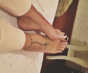 . Rosary Tattoo Forearm Women, Rosary Ankle Tattoos, Roseary Tattoo, Anklet Tattoos For Women, Cute Foot Tattoos, Ankle Bracelet Tattoo, Ankle Tattoo Designs, Bracelet Tattoo, Cross Tattoos For Women