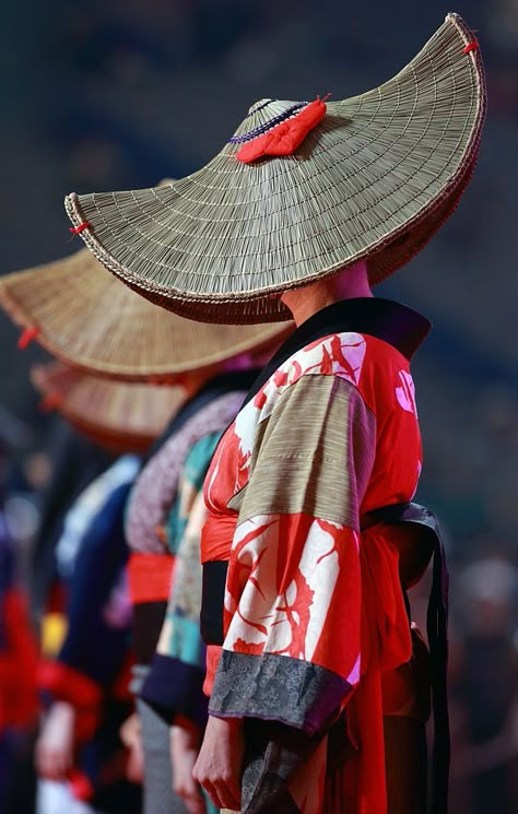 Outfits Japan, Japanese Festival, Ethno Style, 일본 패션, Japan Culture, Art Japonais, Maneki Neko, Japanese Outfits, People Of The World