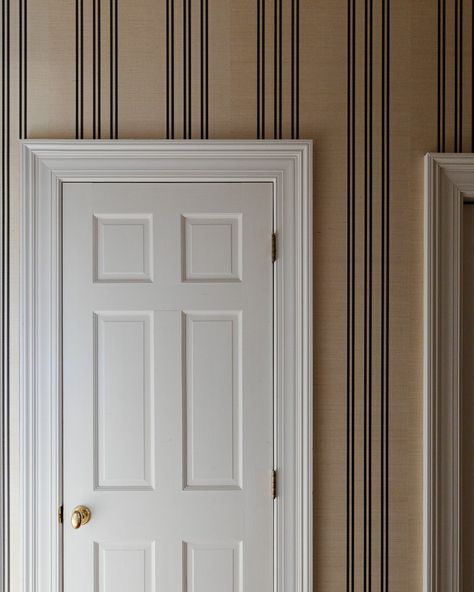 Striped Wallpaper Hallway, Striped Wallpaper Bathroom, Stripe Wallpaper Bedroom, Hallway Wallpaper, Stripe Wall, Light Wood Cabinets, Striped Room, Striped Walls, Wallpaper Interior