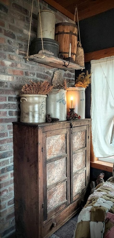 Prim Bedroom Ideas, Primitive Shelf Decor Ideas, Primitive Decorating Ideas, Modern Primitive Decor, Primitive Wall Sconces, Woods Ideas, Primitive Livingroom Furniture, Primitive Shelves, Rustic Primitive Decor