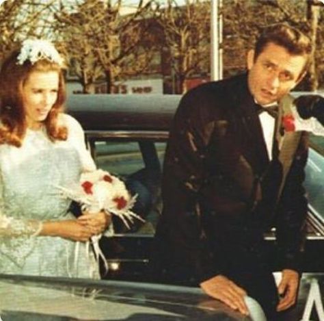 #johnnycash #junecartercash #wedding #love #flowers Johnny Cash And June Carter, June And Johnny Cash, Johnny Cash And June, Johnny Cash June Carter, June Carter, June Carter Cash, Johnny And June, Carter Family, June Wedding