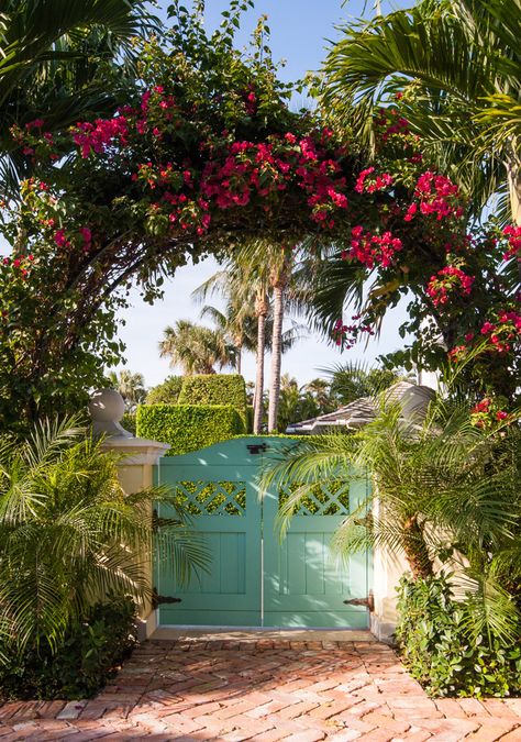 Sciame Homes Palm Beach Decor, Palm Beach Style, House Of Turquoise, Beach Home Decor, Front Gates, Decoration Inspiration, Tropical Landscaping, Island Home, Bougainvillea