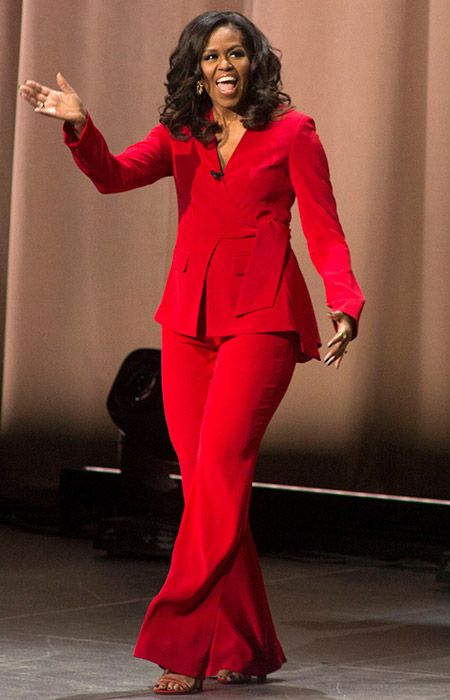 Michelle Obama Fashion Suits, Michelle Obama Fashion Classy, Michele Obama Outfits, First Lady Outfits Classy, Michelle Obama Outfits, Michelle Obama Style, Michelle Obama Flotus, Female Suits, Barack Obama Family