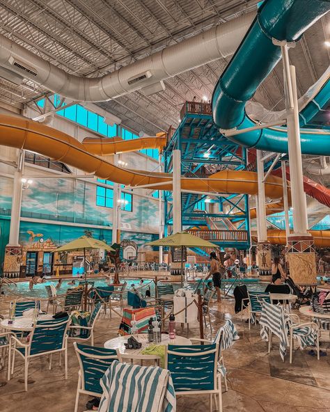 Perfect Wisconsin Dells Weekend Getaway . 🥾 Go hiking at Roche-A-Cri State Park 🧩 Get lost in @wizard_quest in attempt to solve mysterious riddles 🍻 Grab a beer and hit the bullseye at @asgardaxeandtap 🌅 Watch the sunset from your hotel at @thevuedells 🛝 Enjoy @kalahariresorts with multiple slides and feel like a kid again! . . #wisconsindells #lovethedells #wisconsinoutdoors #discoverwisconsin #travelwisconsin #midwestblogger #travelwisconsin #discoverwisconsin #midwesttravel The Dells Wisconsin, Chula Vista Wisconsin Dells, Spooner Wisconsin, Wisconsin Dells Restaurants, Wilderness Resort Wisconsin Dells, Watch The Sunset, Wisconsin Dells, Midwest Travel, Wisconsin Travel