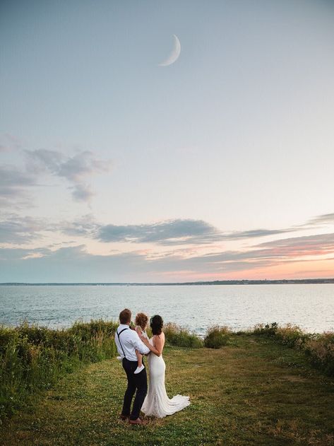 Small Outdoor Wedding, Summer Elopement, Outdoor Elopement, Elopement Ideas, Adventure Wedding, Night Sky Photos, Adventure Elopement, Wedding Pics, Elope Wedding