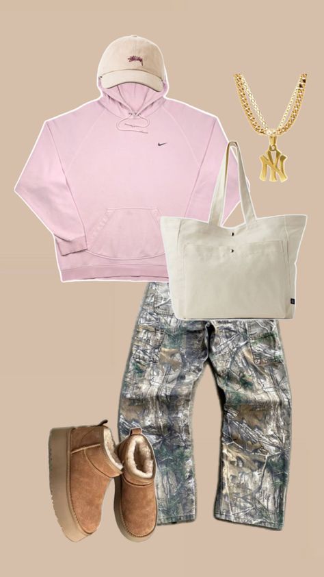 camo and pink outfit inspo Camo And Pink Outfit, Pink And Camo Outfit, Camo Outfit, Camo And Pink, Camo Outfits, Fall Fits, Pink Camo, Pink Outfit, Fitness Inspo